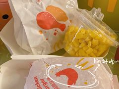 -麦当劳(普陀香溢花城店)