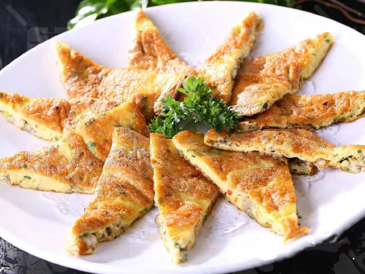 院里寻菜香椿煎蛋