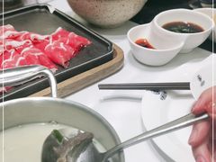 -红鼎豆捞·非遗鲍皇汤火锅(宝丰路店)