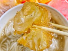 现炸油条-汪记鲜鱼糊汤粉(沈阳路总店)