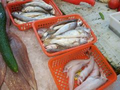 -渔中舟海鲜大排档(普陀沈家门店)
