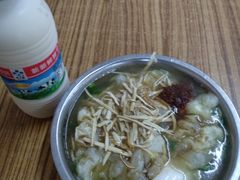 -荣巷小馄饨(荣巷店)