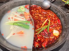 -周小明火锅(黑金冠社区店)