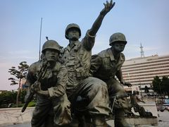 -韩国战争纪念馆