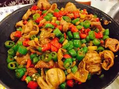 -鑫巴蜀小镇 · 水煮鱼专研店(玉桥店)