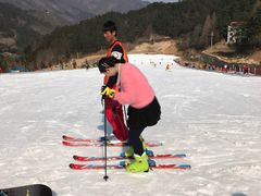 -大别山南武当滑雪场
