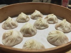 蟹粉汤包-鼎泰丰(当代商城店)