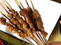 -兄弟小串(华新·名筑店)