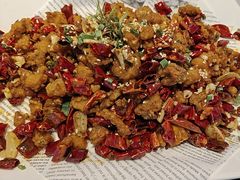 -巴特餐饮6加1音乐餐吧·新疆菜