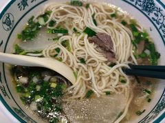 传统牛肉面-伊北味·清真青海拉面村(延安路店)