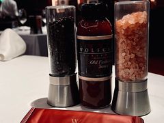 -Wolfgang’s Steakhouse 沃夫冈牛排馆(上海白玉兰广场店)