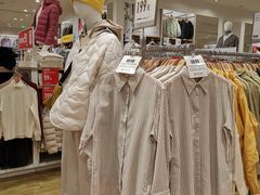-优衣库(上海中山公园兆丰广场店)