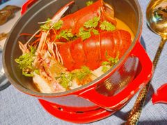 马赛海鲜锅-弦月窗LUNETTE BY AMANDA(复兴路店)