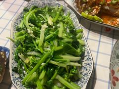-在湖边私厨小馆