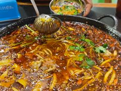 -鸿顺老铁锅美蛙鱼府(解放碑店)