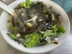 辣汤-芳婆糕团店(王府大街店)