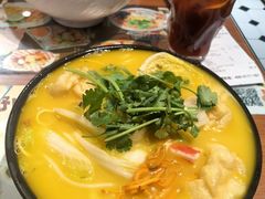 -太子浓心·港式猛火小锅米线(探十里店)