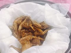 秘制盐焗乳鸽-侠成水上农庄(工业大道店)