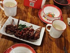 -冶建镜子·老南昌大排档·江西虾王(总店)