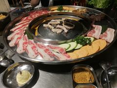 -哈哈碳都·牛肋条无限自助烤肉(台江万达店)
