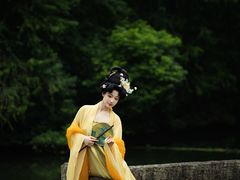 -吉田美学化妆美甲摄影培训(宁波校区)