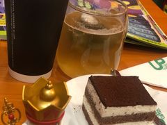 -西西弗书店&矢量咖啡(壹方购物中心店)