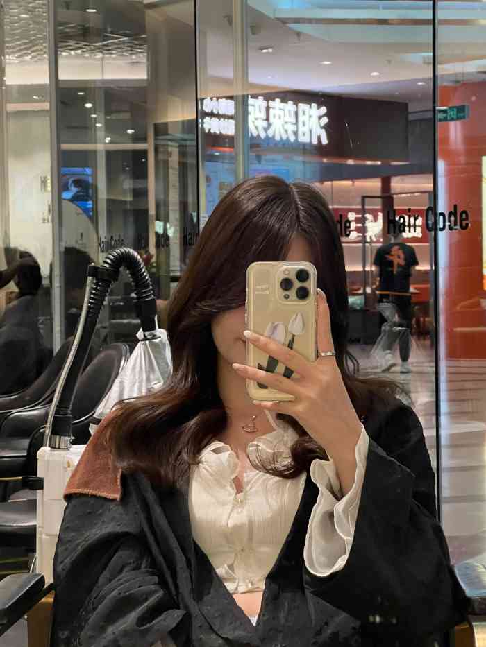 明星店(正佳店)-"颇nice的一位发型师,今天过来找kev.