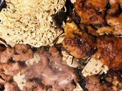 -吉吉向上炭烤鸡肉煲(大学城店)