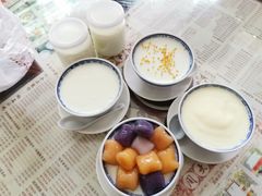 -周大娘牛乳(旧寨古村总店)