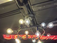 -唱吧麦颂KTV(西单华威潮铺街店)