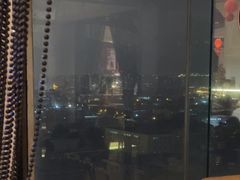 -荣誉国际酒店-云顶旋转餐厅