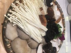 菌菇拼盘-牛记皇·鲜牛肉火锅(弘阳广场店)