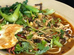 -方铲铲·成都板凳面(滨江银泰店)