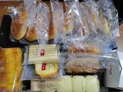 -皇冠幸福里动物奶油生日蛋糕(石桥店)