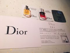 -Dior迪奥(上海世茂广场店)