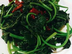-二孃鸡爪爪(东郊记忆店)