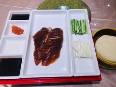 -王府井酒店(金桥港湾店)