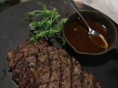 -La Mer Restaurant & Lounge