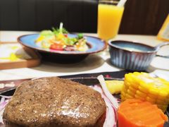 -尊品牛排(沙湾印象汇店)