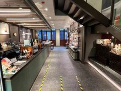 -星巴克臻选(上海今潮8弄店)