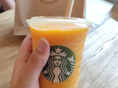 -星巴克臻选(湖滨道店)