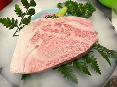 -铭牛烧肉·和牛海鲜自助(高新月牙湖店)