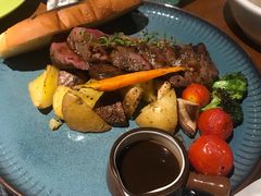 -JINNS锦时 steak&pizza(浸信会礼拜堂旧址店)