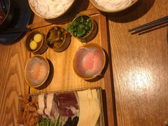 蒙自过桥米线-麦麦山云南菜(复地活力城店)
