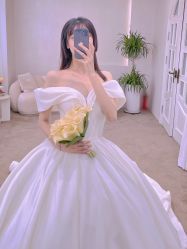 点击看大图 -洋洋婚纱品牌集合店