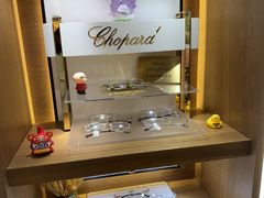 -一代眼镜(浦东大拇指广场店)