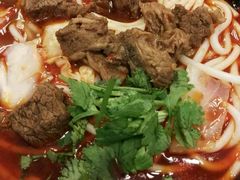 -鑫花溪牛肉米粉(凤凰街创始总店)