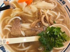 -鑫花溪牛肉米粉(东环大润发店)