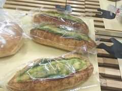 蒜香面包-啊噗吐呦现场烘焙(麦凯乐店)