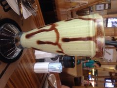 牛油果奶昔-Bamboo Bar & Grill Restaurant
